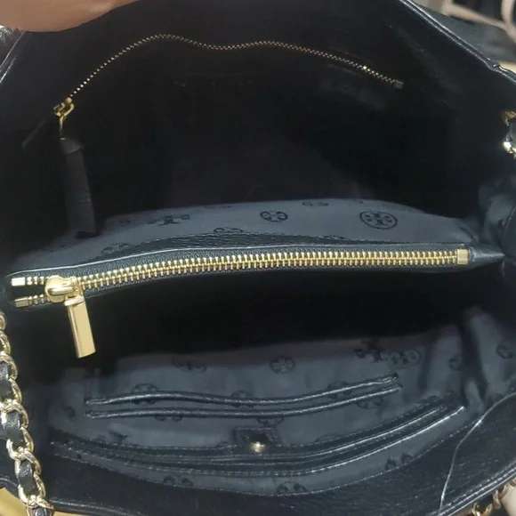 Tory Burch Black Bag🖤🖤🖤 - Picture 7 of 12